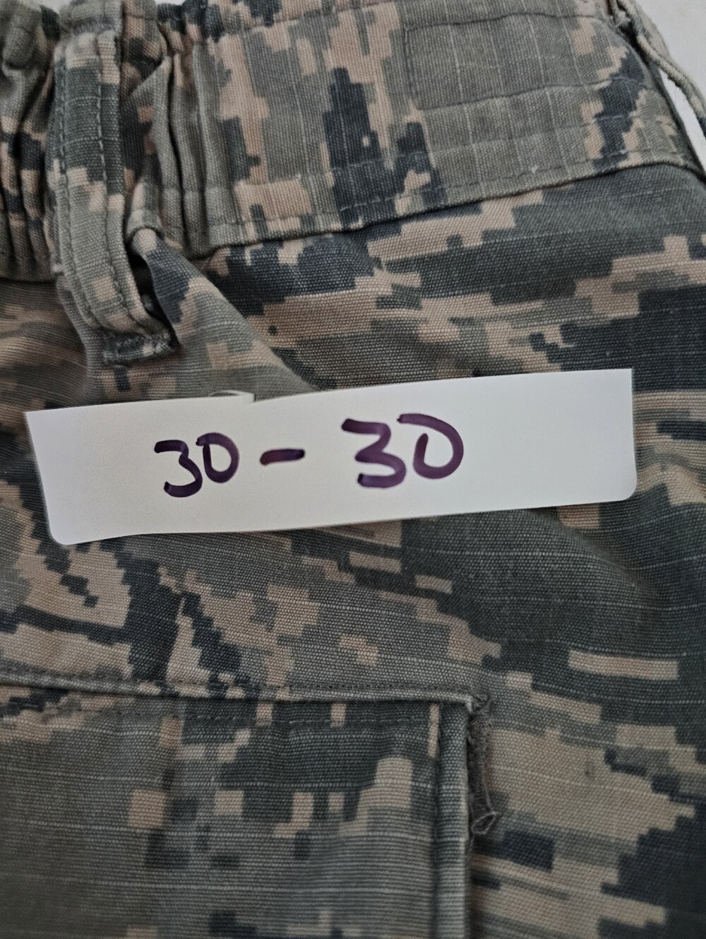 Camo Pants 30"X 30" Euc Elastic Waist Cargo Pockets Outdoor Hunting Fishing Fun